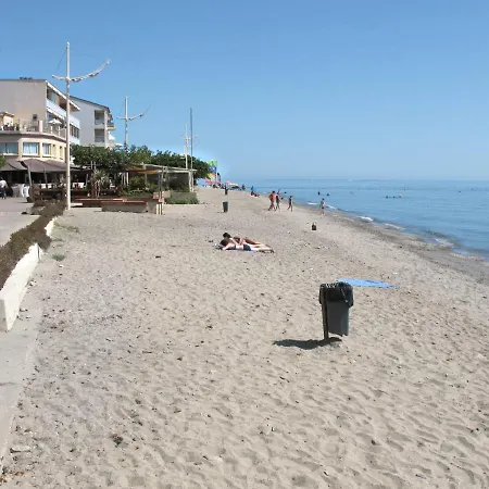 Mb2 Sans Vue By Interhome *